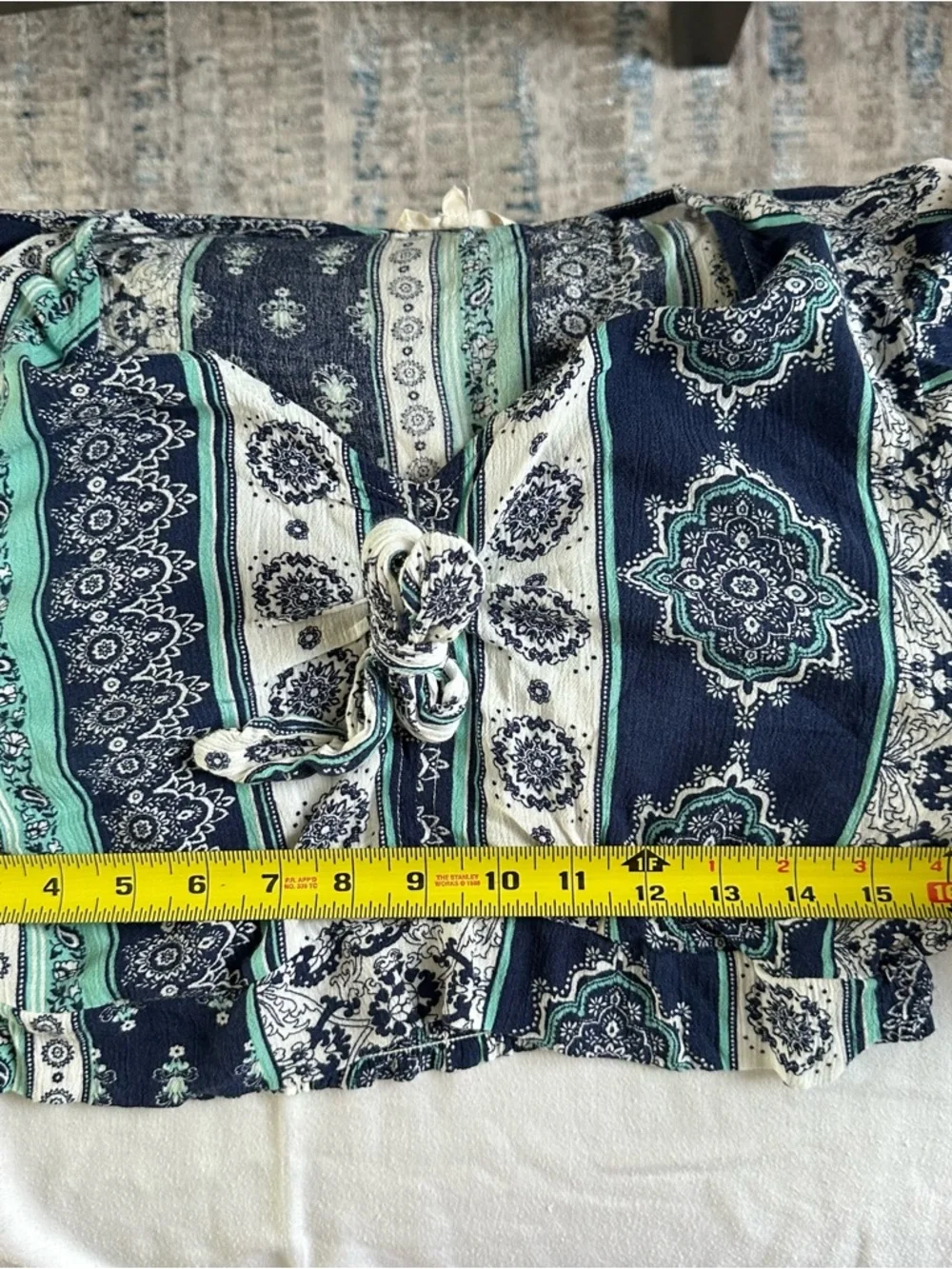 Le Lis Boho Tie Front Crop Top Medium Navy Teal Bell Sleeve - Picture 13 of 14